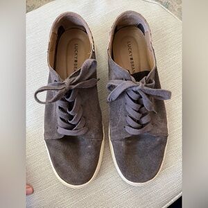 Lucky Brand Women’s Suede Sneaker 8.5